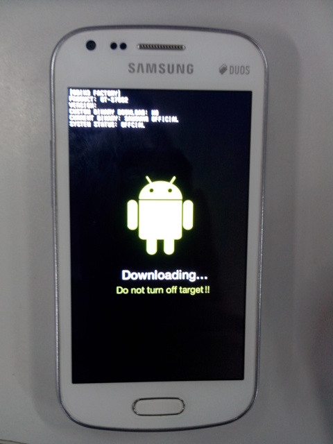 Downloading do not turn off target galaxy tab 2 10.1